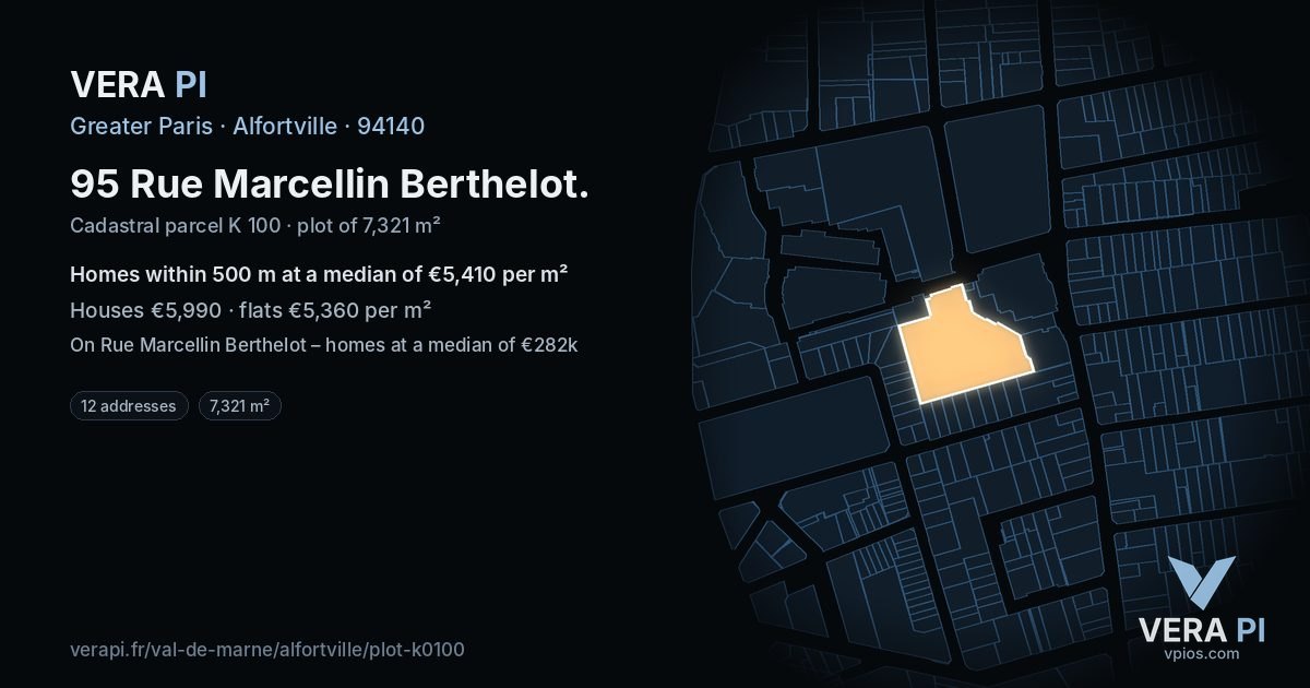 95 Rue Marcellin Berthelot, Alfortville at night – the plot lit, the parcels around coloured by the prices near them