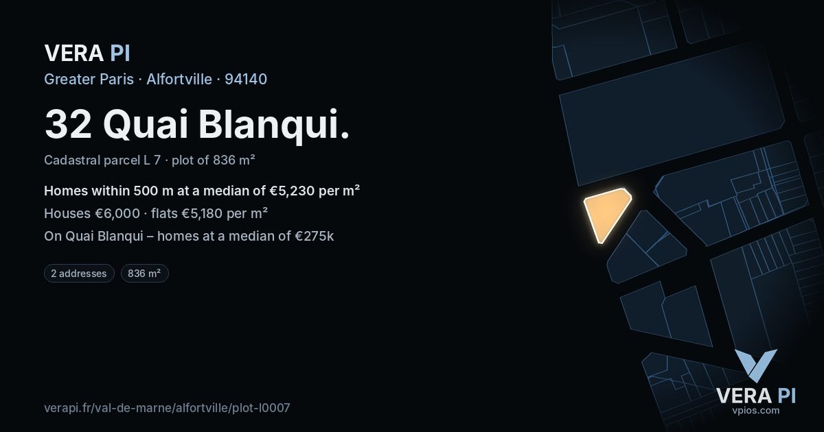 32 Quai Blanqui, Alfortville at night – the plot lit, the parcels around coloured by the prices near them