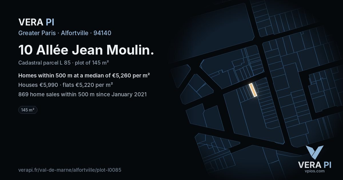 10 Allée Jean Moulin, Alfortville at night – the plot lit, the parcels around coloured by the prices near them