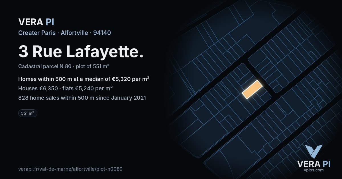 3 Rue Lafayette, Alfortville at night – the plot lit, the parcels around coloured by the prices near them
