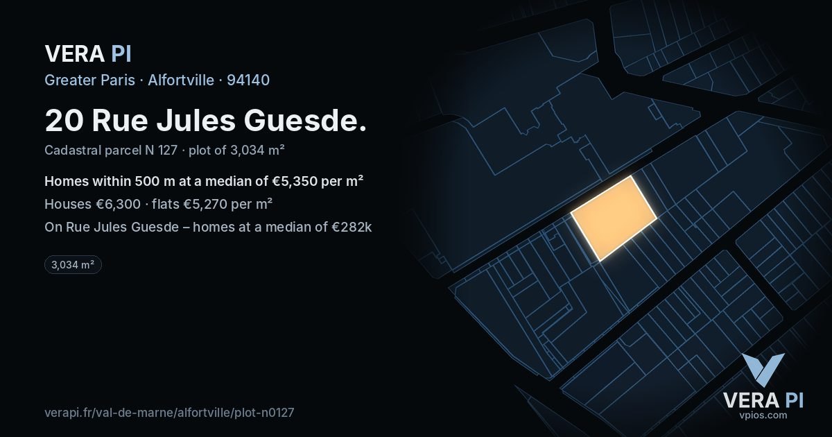 20 Rue Jules Guesde, Alfortville at night – the plot lit, the parcels around coloured by the prices near them