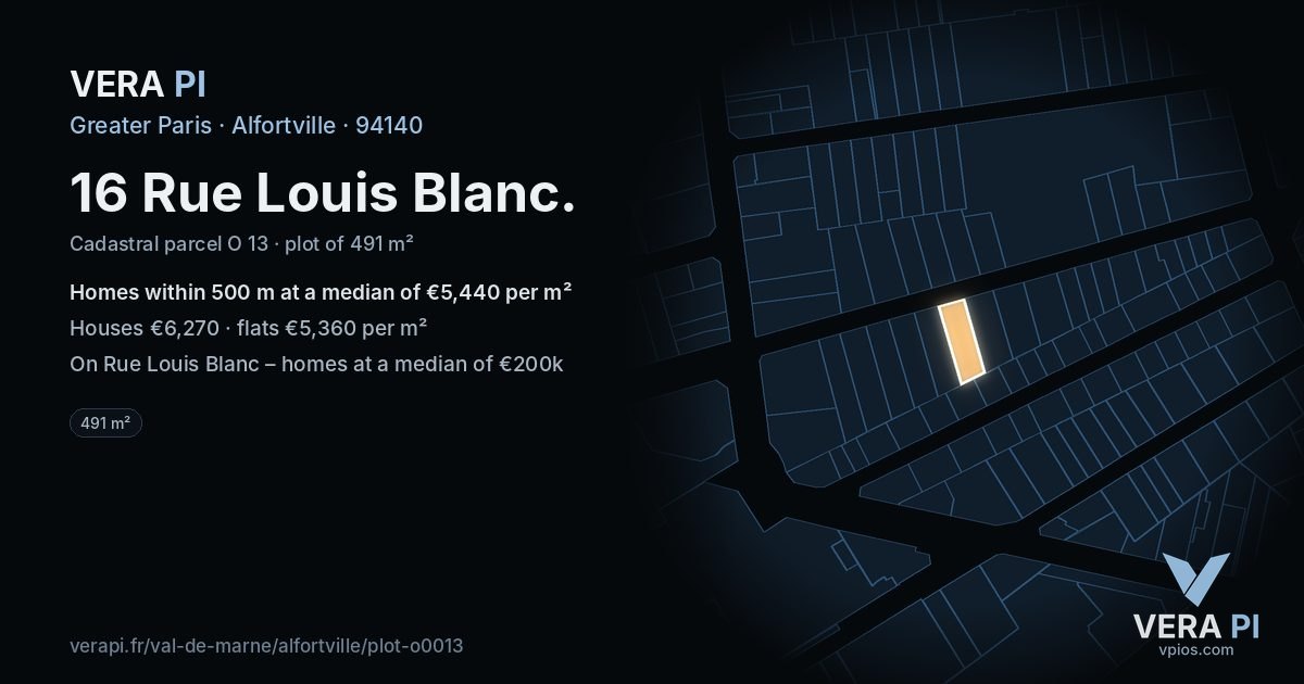 16 Rue Louis Blanc, Alfortville at night – the plot lit, the parcels around coloured by the prices near them