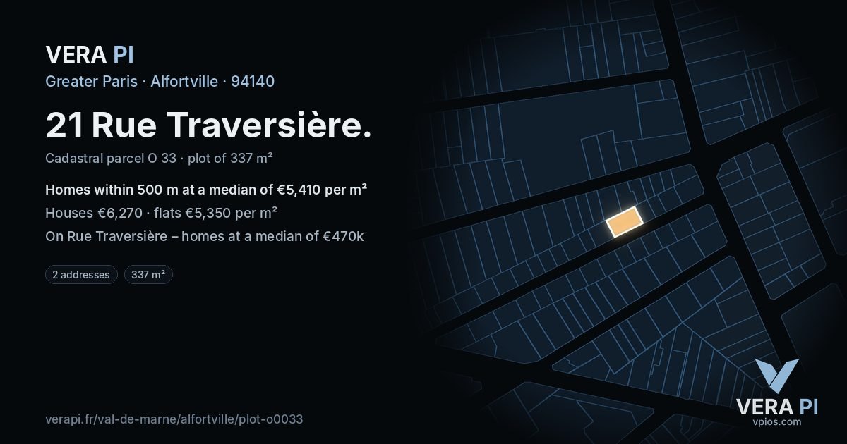 21 Rue Traversière, Alfortville at night – the plot lit, the parcels around coloured by the prices near them