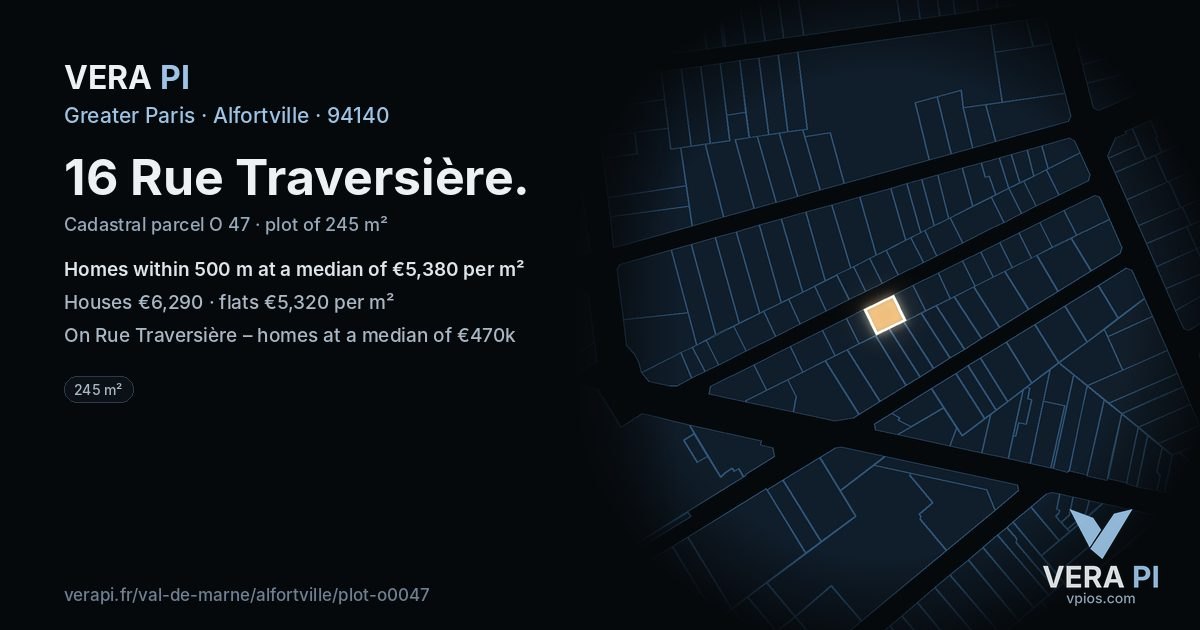 16 Rue Traversière, Alfortville at night – the plot lit, the parcels around coloured by the prices near them