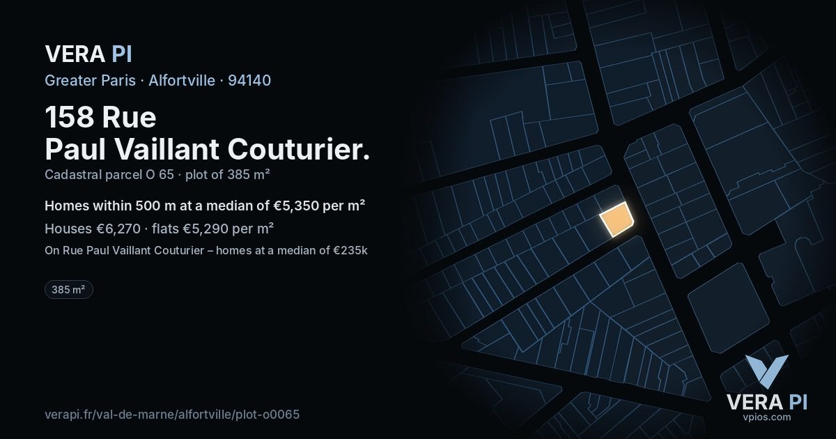 158 Rue Paul Vaillant Couturier, Alfortville at night – the plot lit, the parcels around coloured by the prices near them