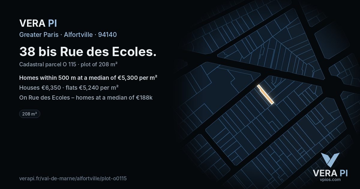 38 bis Rue des Ecoles, Alfortville at night – the plot lit, the parcels around coloured by the prices near them