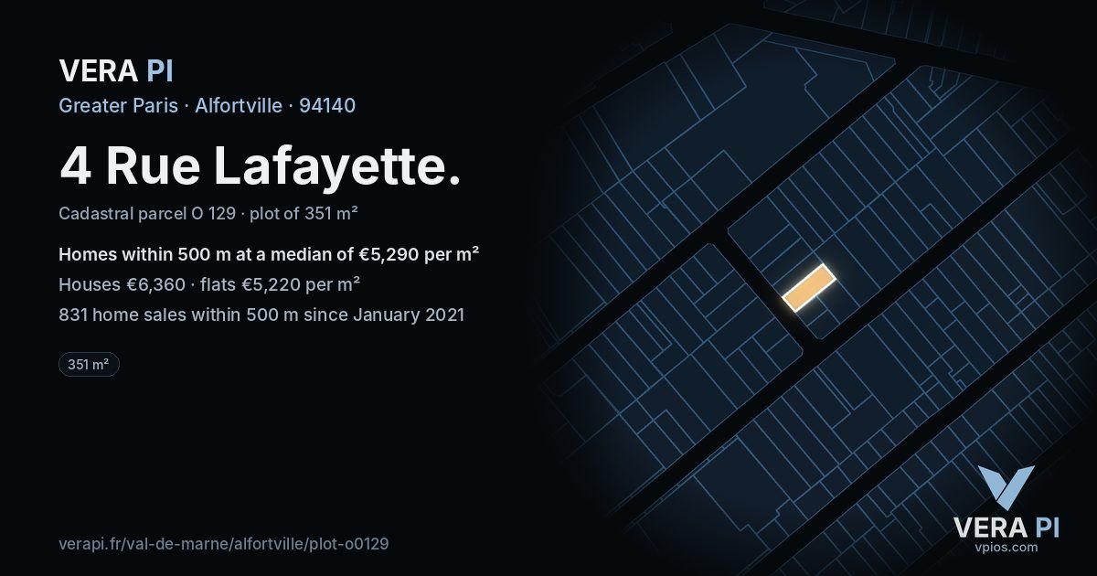 4 Rue Lafayette, Alfortville at night – the plot lit, the parcels around coloured by the prices near them