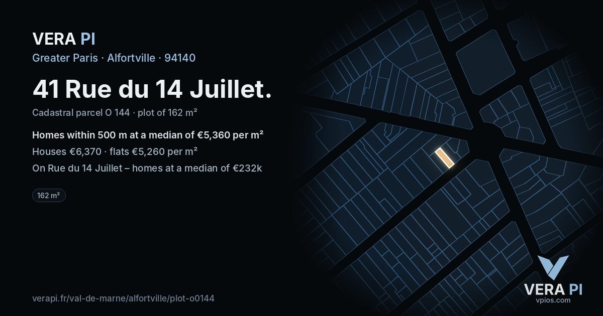 41 Rue du 14 Juillet, Alfortville at night – the plot lit, the parcels around coloured by the prices near them