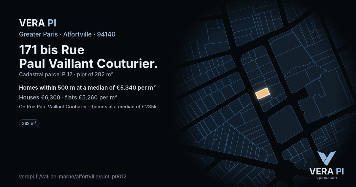 171 bis Rue Paul Vaillant Couturier, Alfortville at night – the plot lit, the parcels around coloured by the prices near them