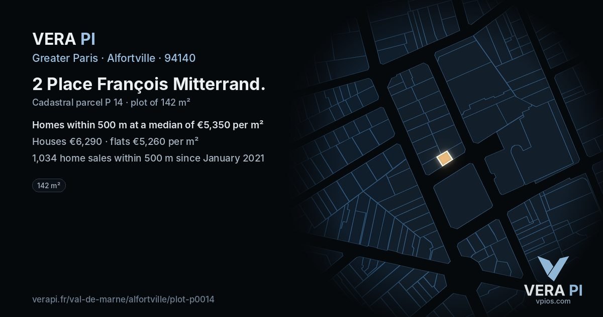 2 Place François Mitterrand, Alfortville at night – the plot lit, the parcels around coloured by the prices near them