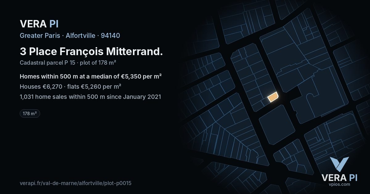 3 Place François Mitterrand, Alfortville at night – the plot lit, the parcels around coloured by the prices near them