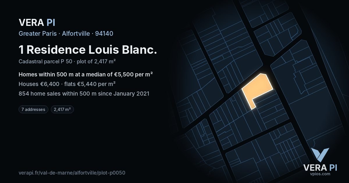 1 Residence Louis Blanc, Alfortville at night – the plot lit, the parcels around coloured by the prices near them