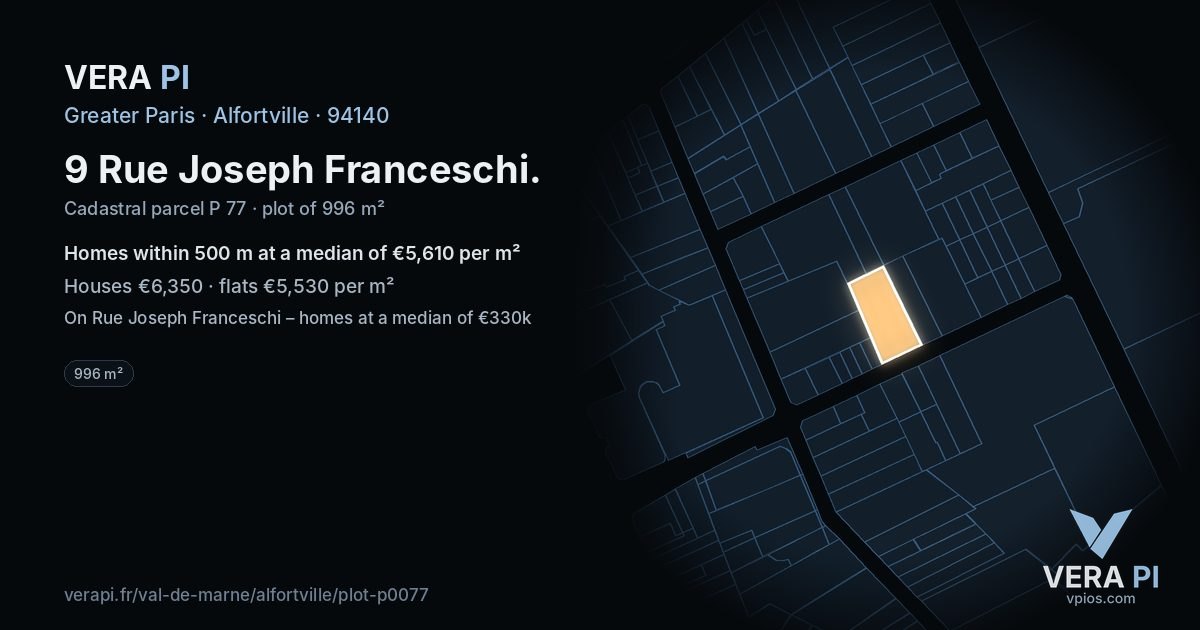 9 Rue Joseph Franceschi, Alfortville at night – the plot lit, the parcels around coloured by the prices near them