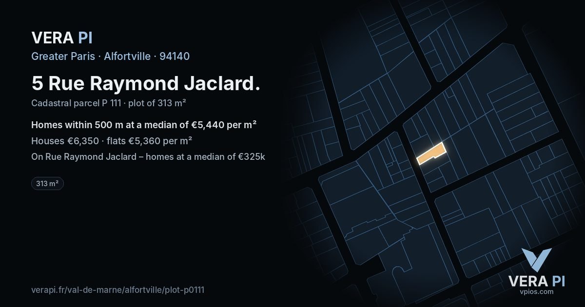 5 Rue Raymond Jaclard, Alfortville at night – the plot lit, the parcels around coloured by the prices near them