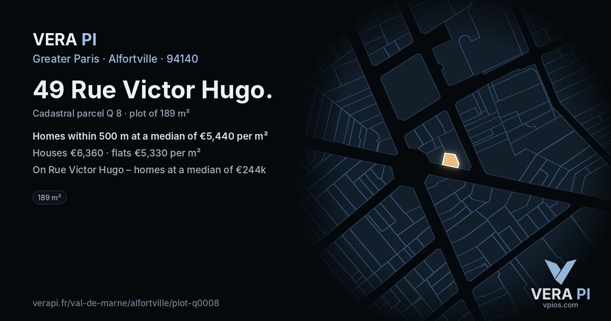 49 Rue Victor Hugo, Alfortville at night – the plot lit, the parcels around coloured by the prices near them