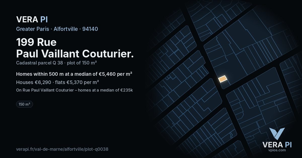 199 Rue Paul Vaillant Couturier, Alfortville at night – the plot lit, the parcels around coloured by the prices near them