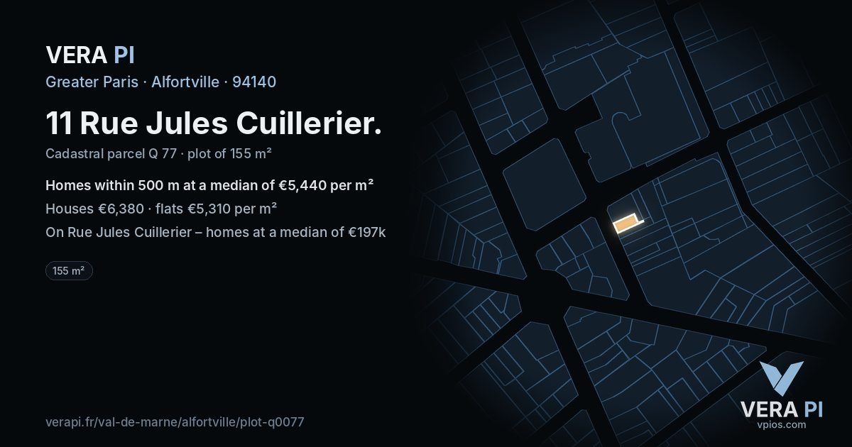 11 Rue Jules Cuillerier, Alfortville at night – the plot lit, the parcels around coloured by the prices near them
