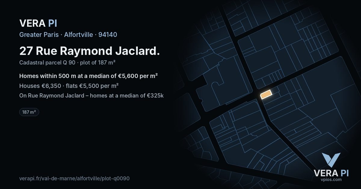 27 Rue Raymond Jaclard, Alfortville at night – the plot lit, the parcels around coloured by the prices near them