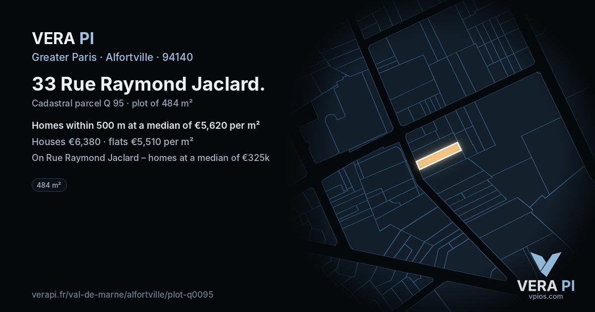 33 Rue Raymond Jaclard, Alfortville at night – the plot lit, the parcels around coloured by the prices near them