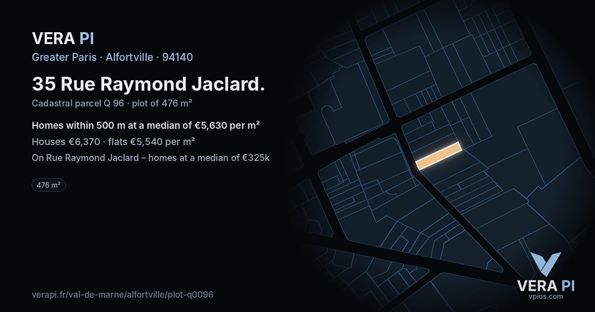 35 Rue Raymond Jaclard, Alfortville at night – the plot lit, the parcels around coloured by the prices near them