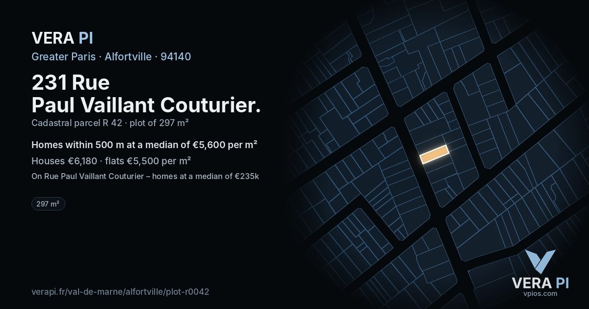 231 Rue Paul Vaillant Couturier, Alfortville at night – the plot lit, the parcels around coloured by the prices near them