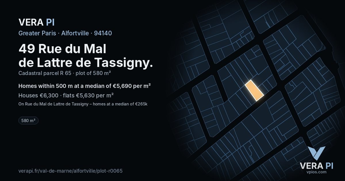 49 Rue du Mal de Lattre de Tassigny, Alfortville at night – the plot lit, the parcels around coloured by the prices near them