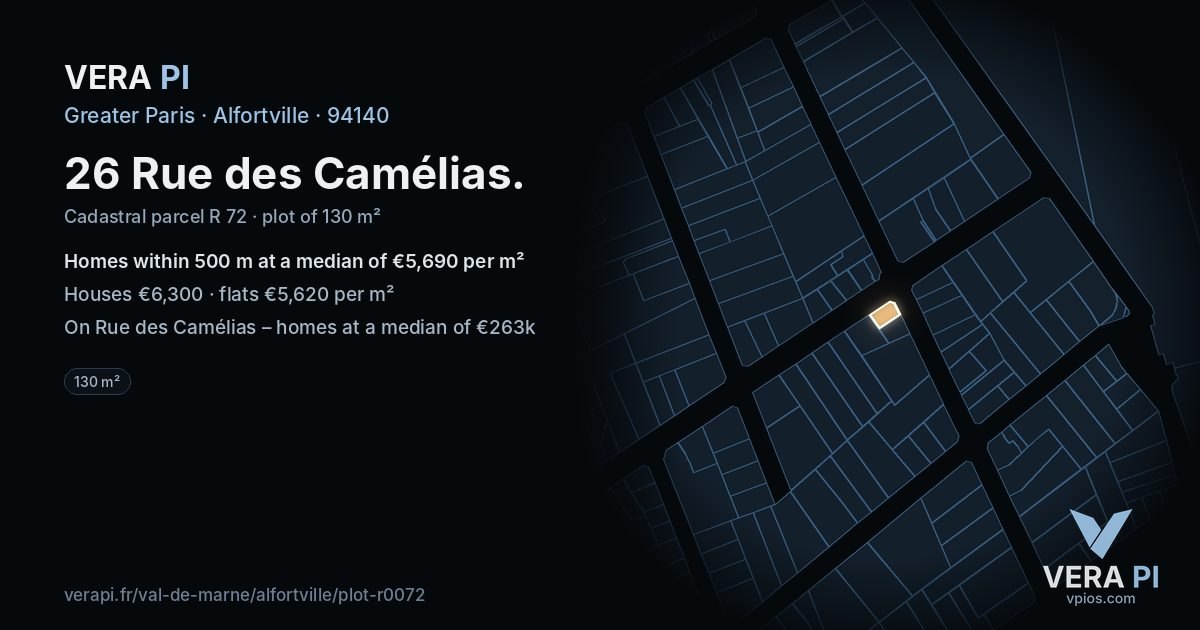 26 Rue des Camélias, Alfortville at night – the plot lit, the parcels around coloured by the prices near them