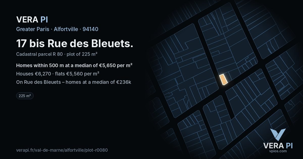 17 bis Rue des Bleuets, Alfortville at night – the plot lit, the parcels around coloured by the prices near them