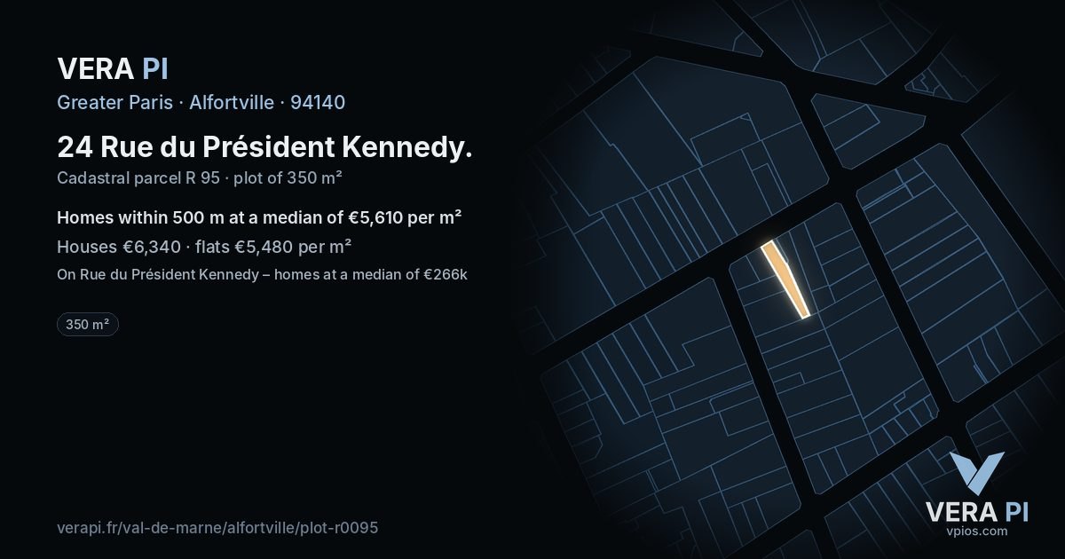 24 Rue du Président Kennedy, Alfortville at night – the plot lit, the parcels around coloured by the prices near them