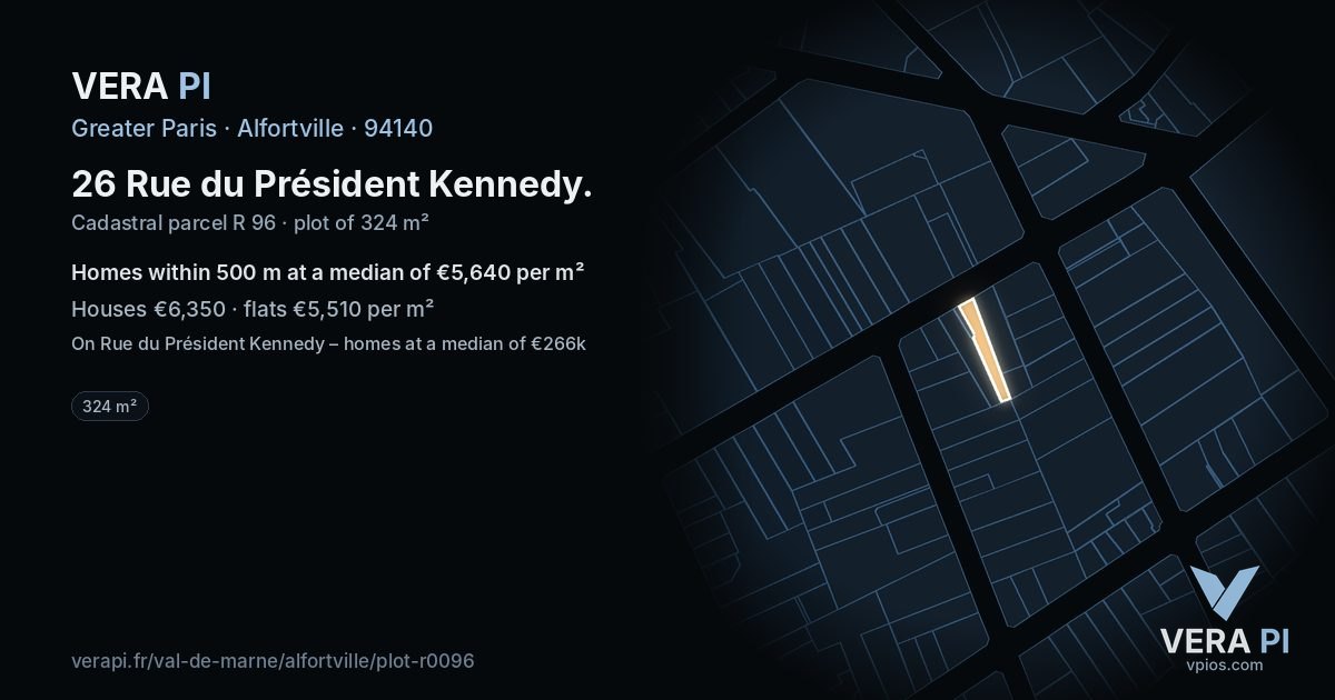 26 Rue du Président Kennedy, Alfortville at night – the plot lit, the parcels around coloured by the prices near them