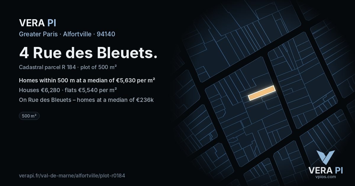 4 Rue des Bleuets, Alfortville at night – the plot lit, the parcels around coloured by the prices near them