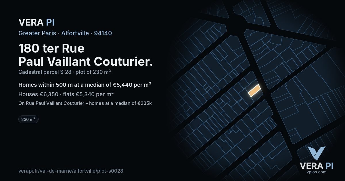 180 ter Rue Paul Vaillant Couturier, Alfortville at night – the plot lit, the parcels around coloured by the prices near them