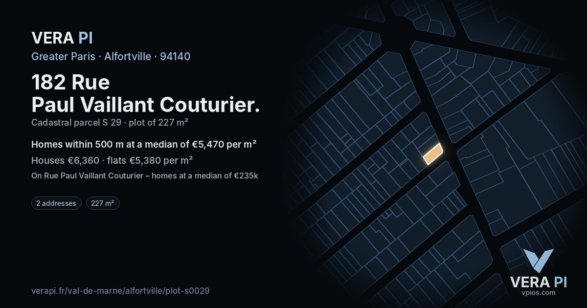 182 Rue Paul Vaillant Couturier, Alfortville at night – the plot lit, the parcels around coloured by the prices near them