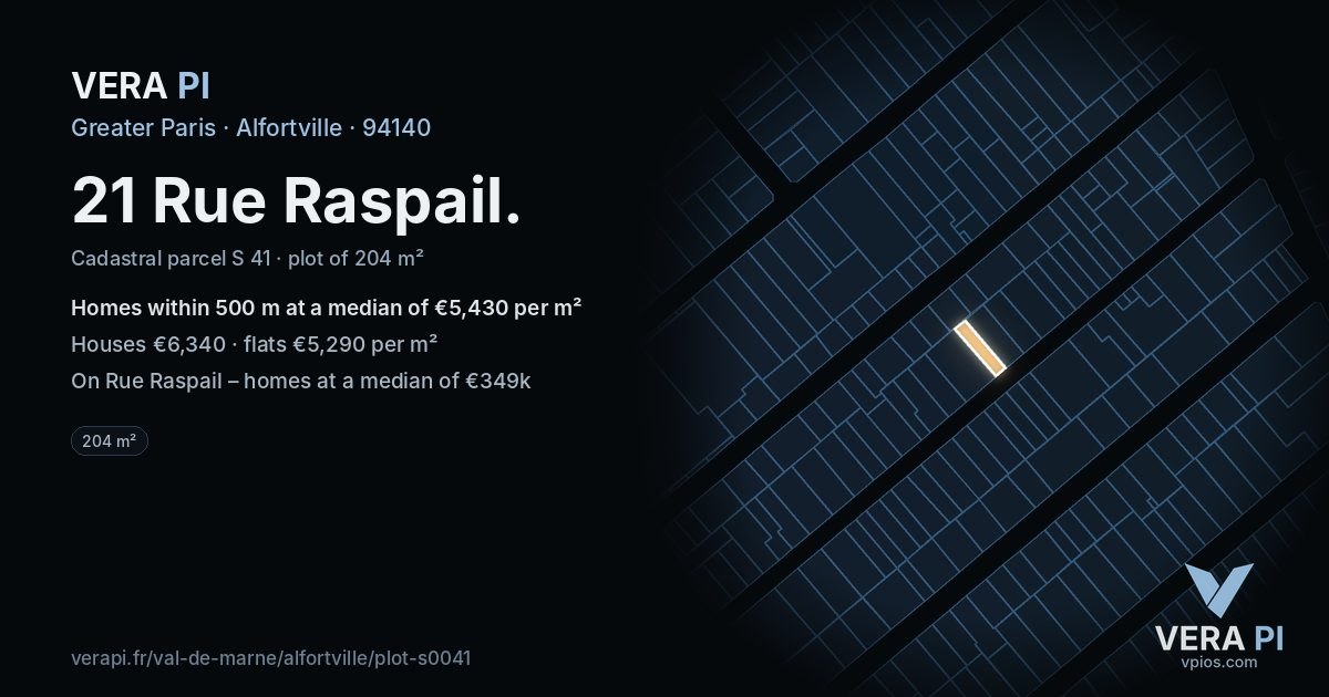 21 Rue Raspail, Alfortville at night – the plot lit, the parcels around coloured by the prices near them