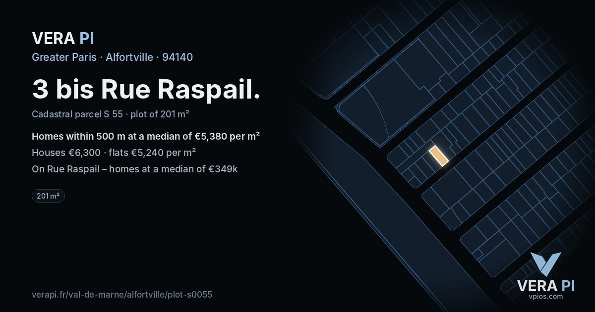 3 bis Rue Raspail, Alfortville at night – the plot lit, the parcels around coloured by the prices near them