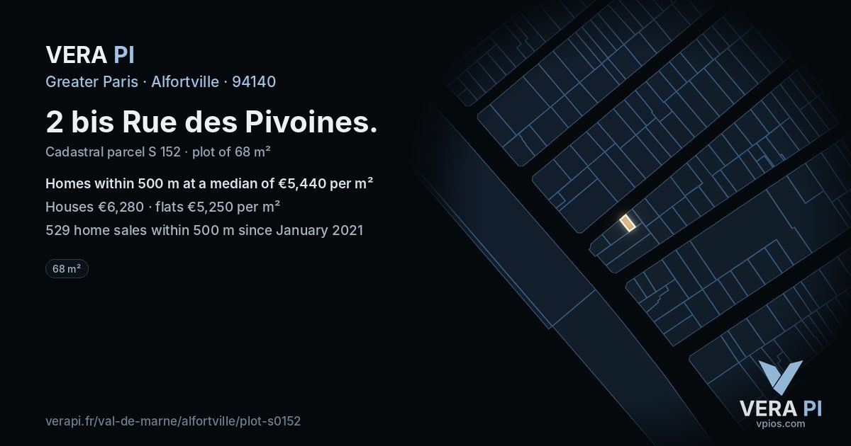 2 bis Rue des Pivoines, Alfortville at night – the plot lit, the parcels around coloured by the prices near them