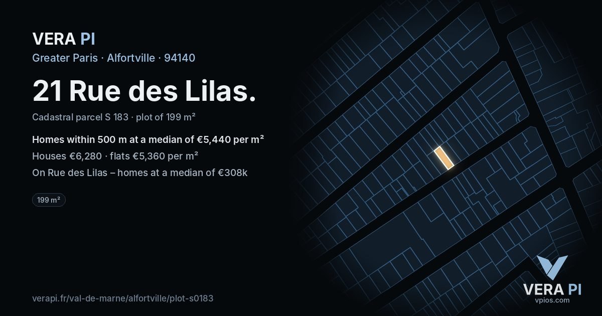 21 Rue des Lilas, Alfortville at night – the plot lit, the parcels around coloured by the prices near them