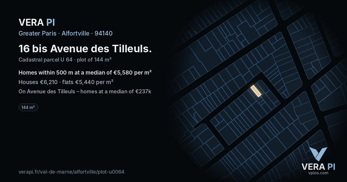 16 bis Avenue des Tilleuls, Alfortville at night – the plot lit, the parcels around coloured by the prices near them