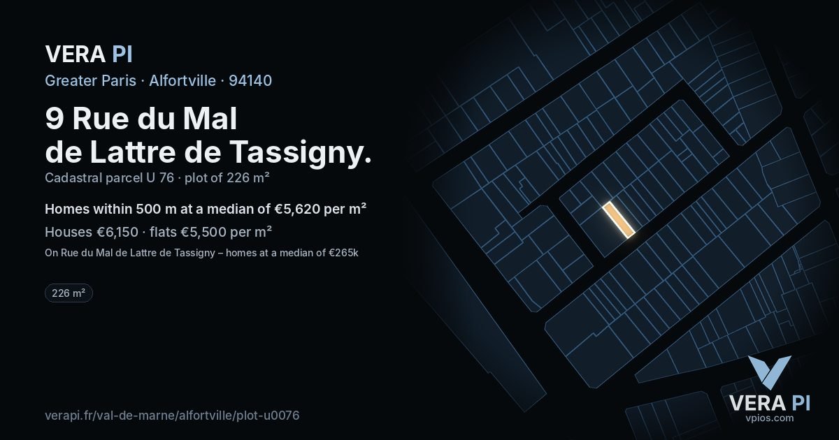 9 Rue du Mal de Lattre de Tassigny, Alfortville at night – the plot lit, the parcels around coloured by the prices near them
