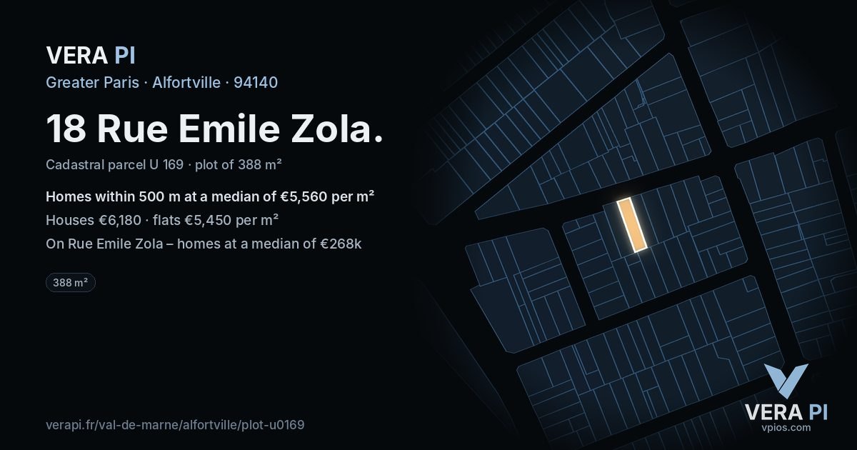 18 Rue Emile Zola, Alfortville at night – the plot lit, the parcels around coloured by the prices near them