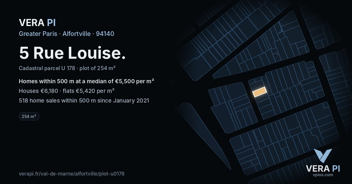 5 Rue Louise, Alfortville at night – the plot lit, the parcels around coloured by the prices near them