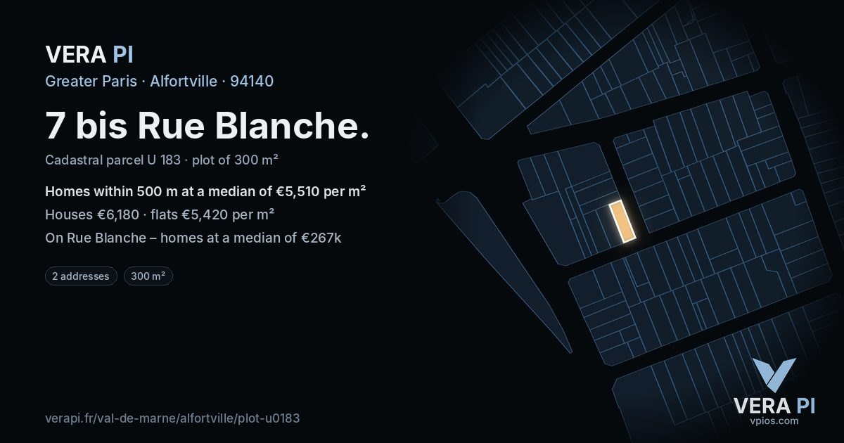 7 bis Rue Blanche, Alfortville at night – the plot lit, the parcels around coloured by the prices near them