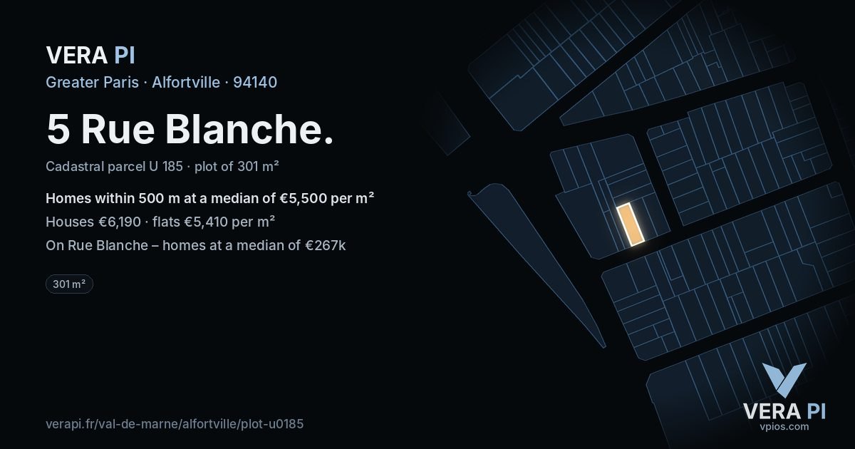 5 Rue Blanche, Alfortville at night – the plot lit, the parcels around coloured by the prices near them