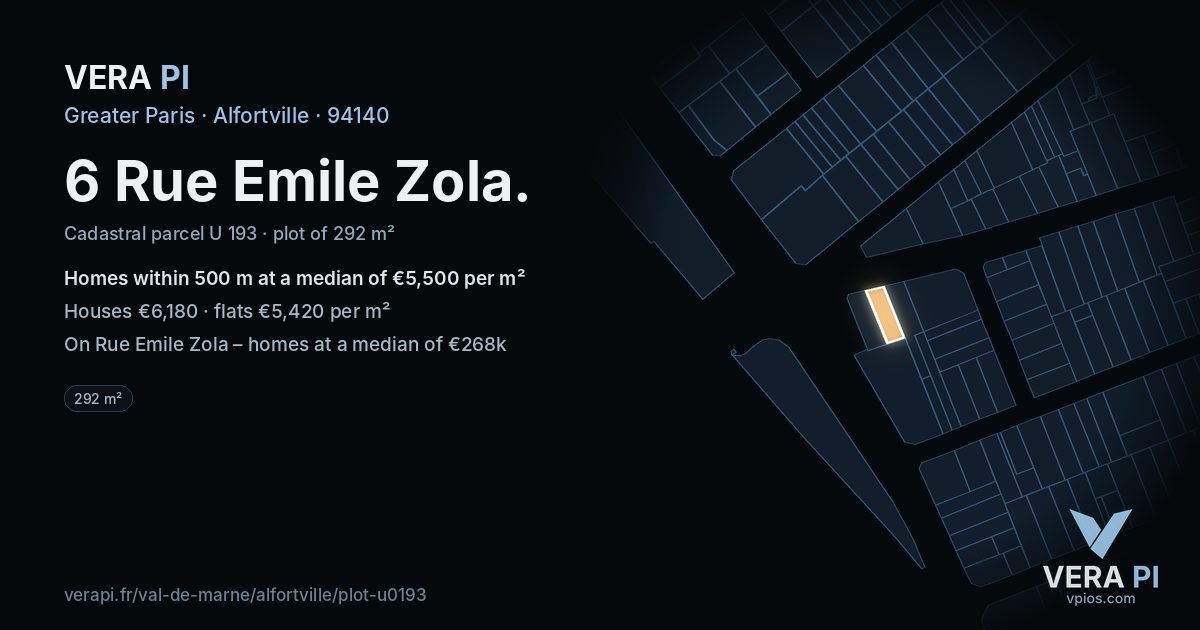 6 Rue Emile Zola, Alfortville at night – the plot lit, the parcels around coloured by the prices near them