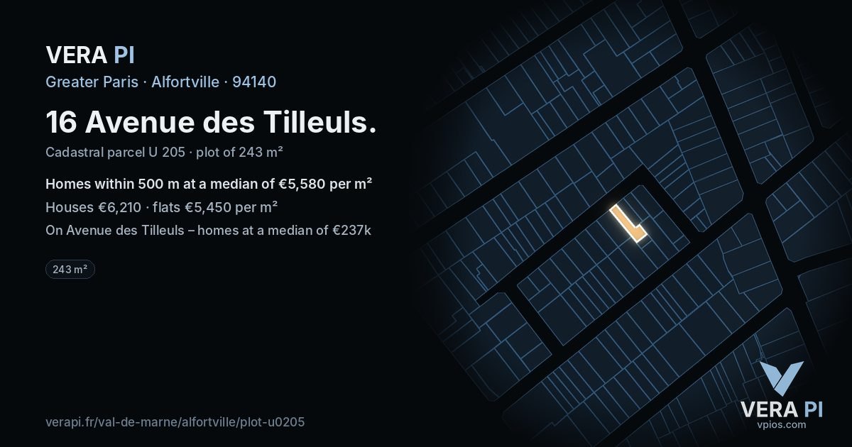 16 Avenue des Tilleuls, Alfortville at night – the plot lit, the parcels around coloured by the prices near them