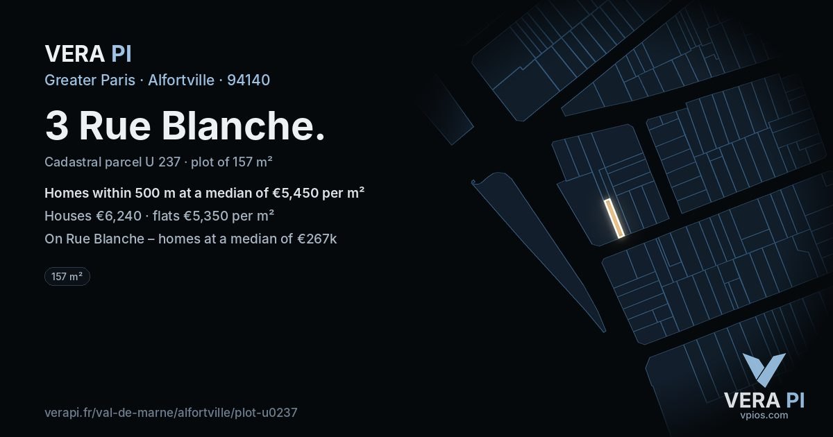 3 Rue Blanche, Alfortville at night – the plot lit, the parcels around coloured by the prices near them