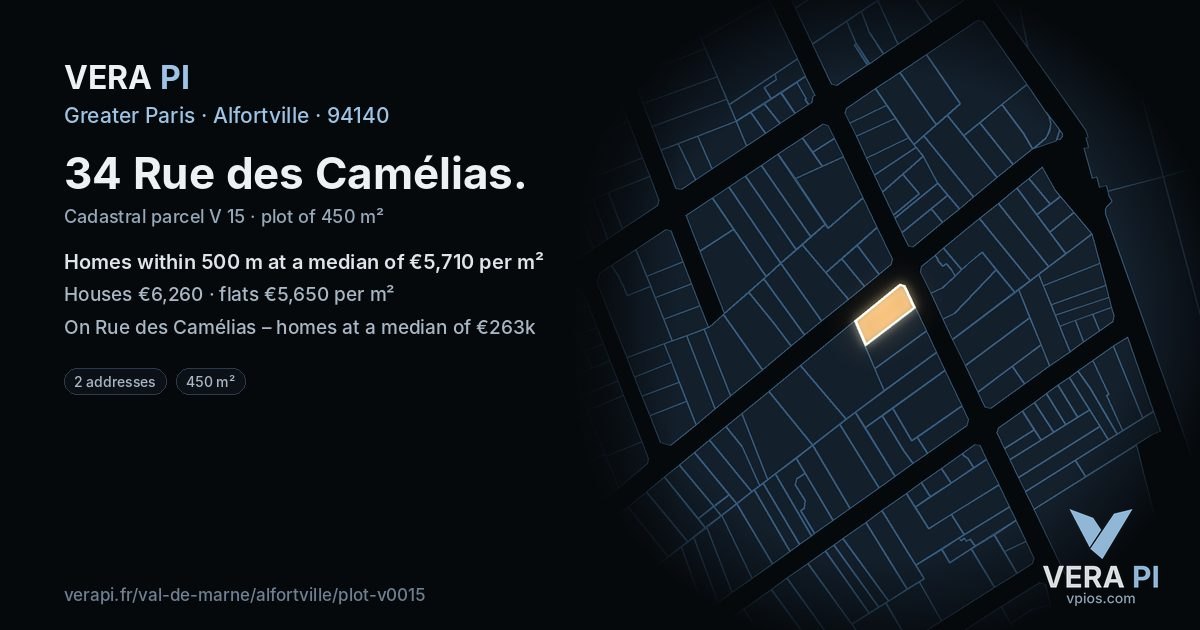 34 Rue des Camélias, Alfortville at night – the plot lit, the parcels around coloured by the prices near them