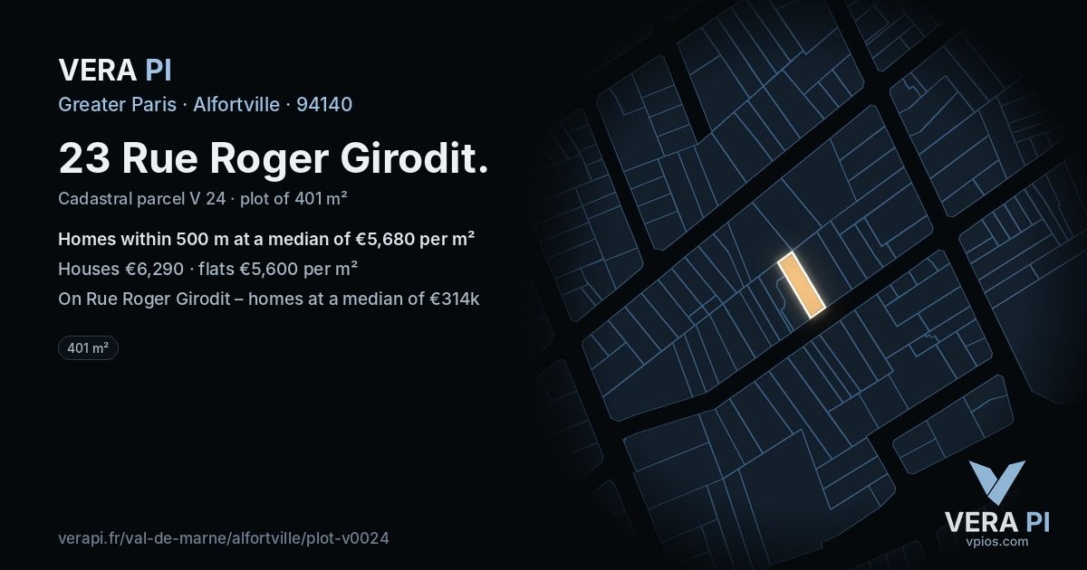 23 Rue Roger Girodit, Alfortville at night – the plot lit, the parcels around coloured by the prices near them