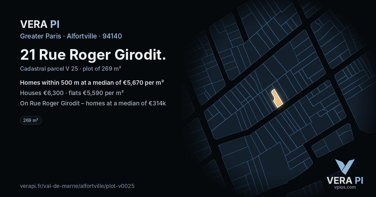 21 Rue Roger Girodit, Alfortville at night – the plot lit, the parcels around coloured by the prices near them