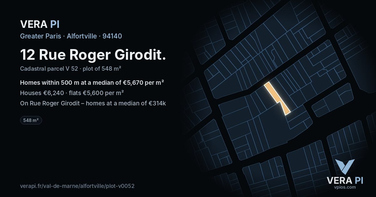 12 Rue Roger Girodit, Alfortville at night – the plot lit, the parcels around coloured by the prices near them
